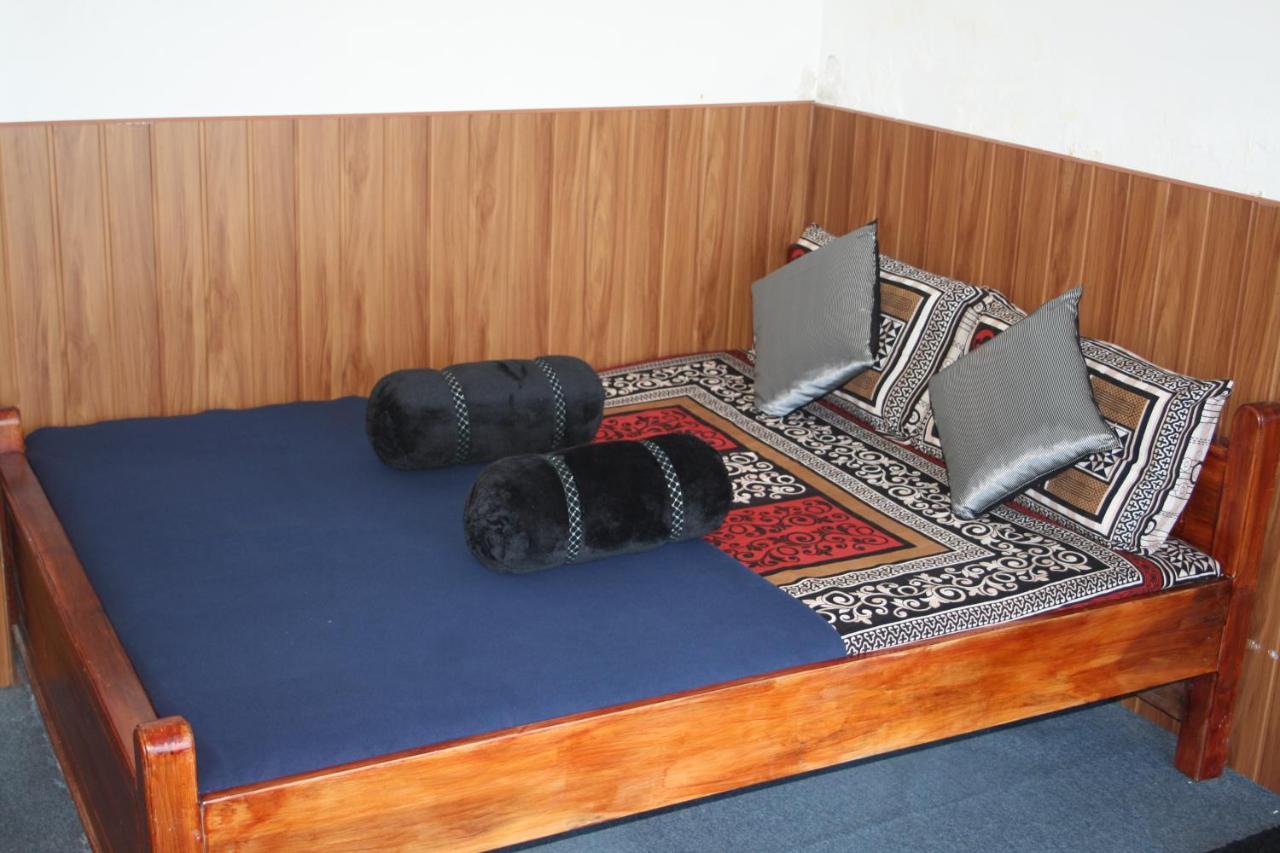Bezel Bungalow نوفارا إيلِيا المظهر الخارجي الصورة