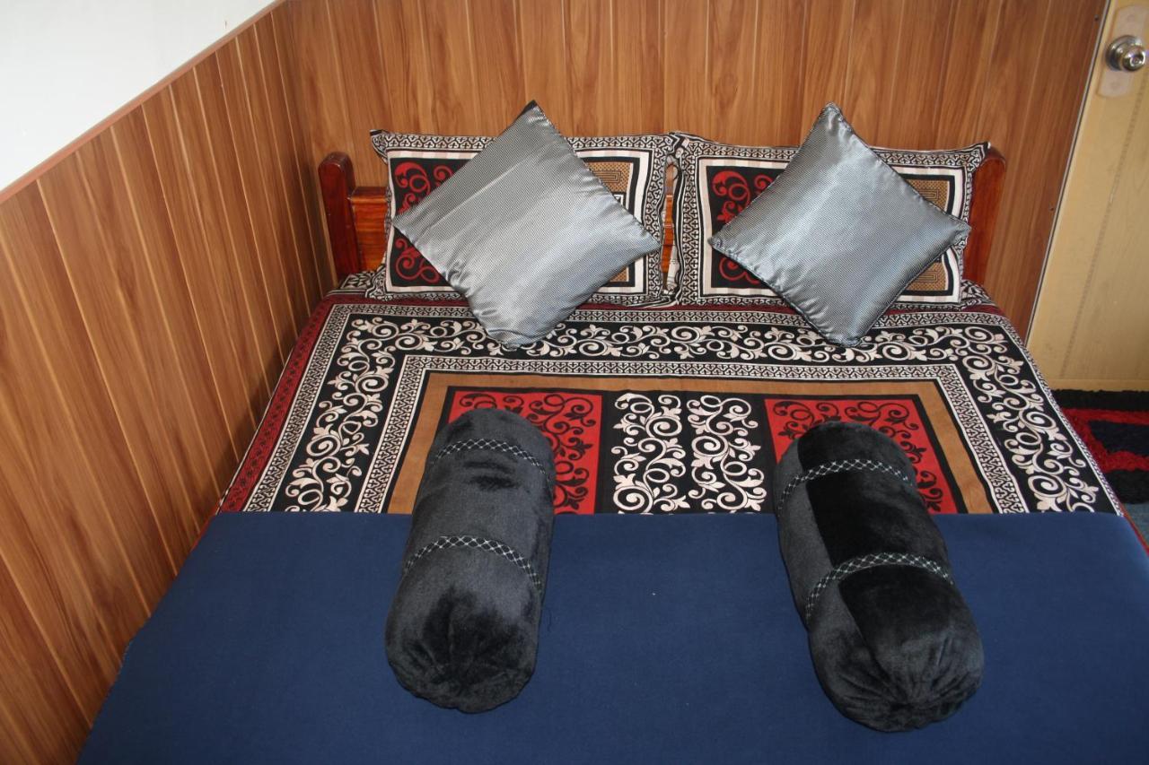 Bezel Bungalow نوفارا إيلِيا المظهر الخارجي الصورة