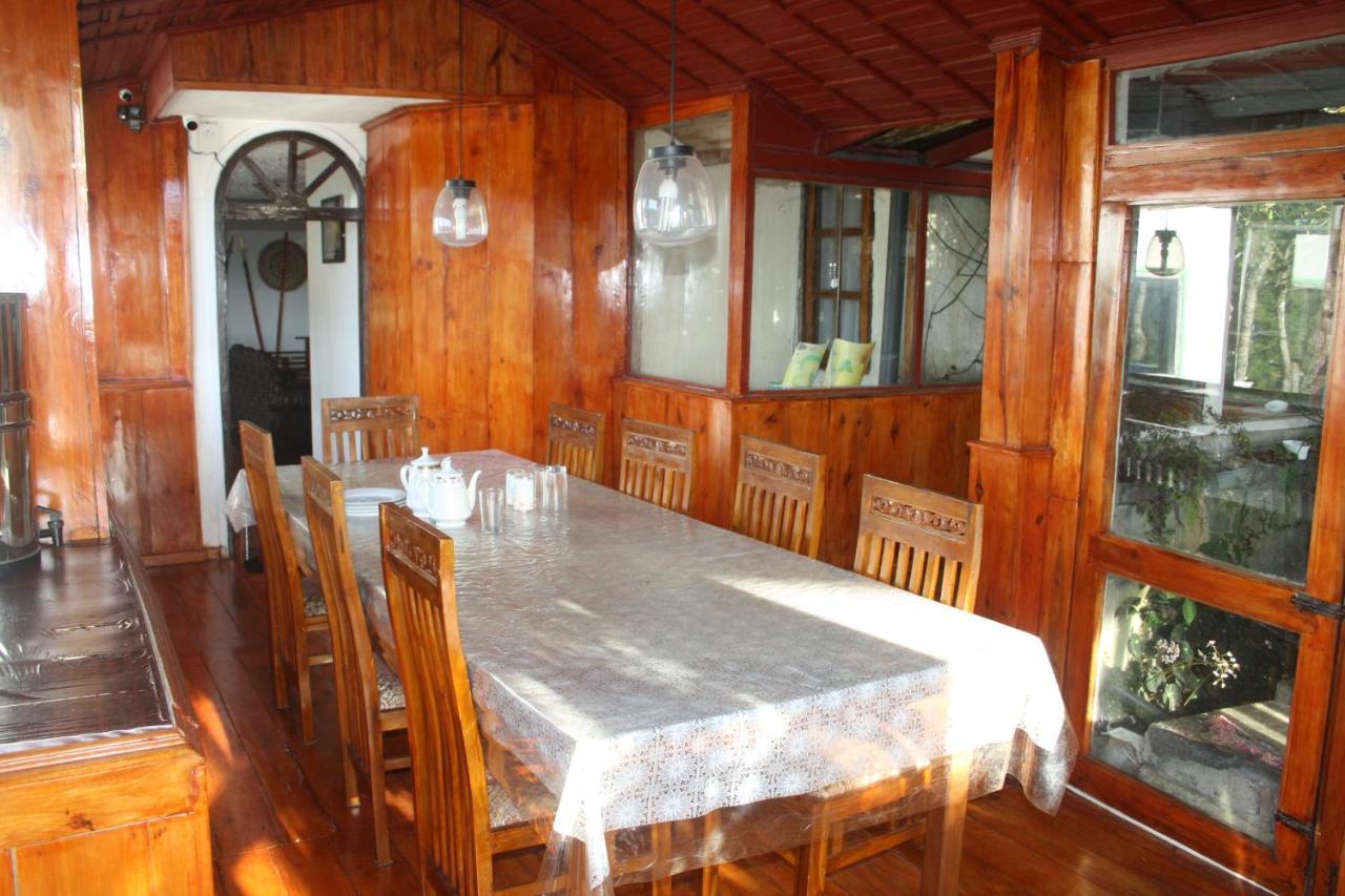 Bezel Bungalow نوفارا إيلِيا المظهر الخارجي الصورة